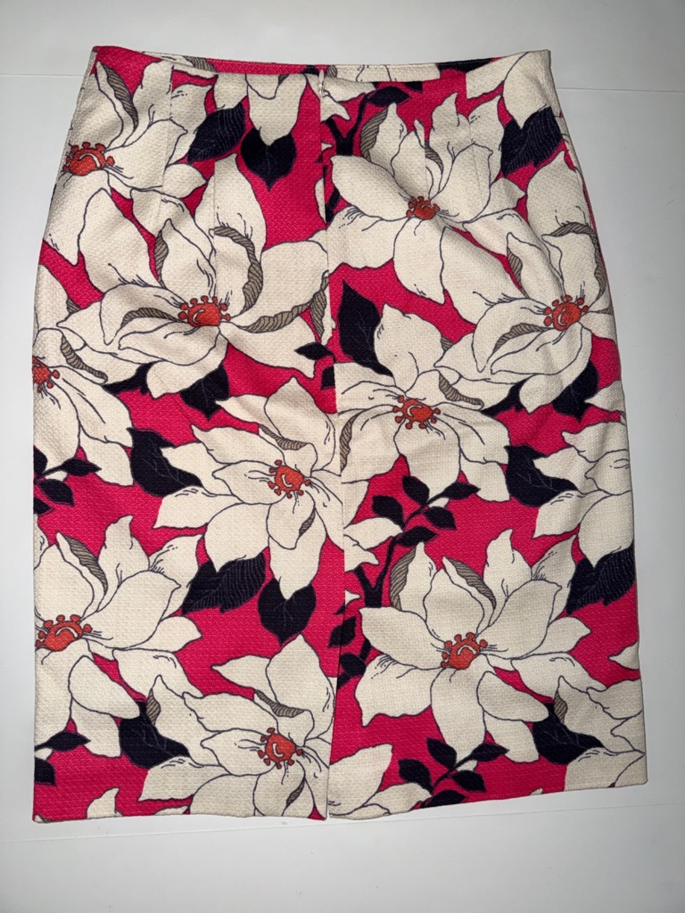 Ann Taylor floral print pencil skirt the Hibiscus floral print Lined Size 6 NWT - Picture 2 of 7